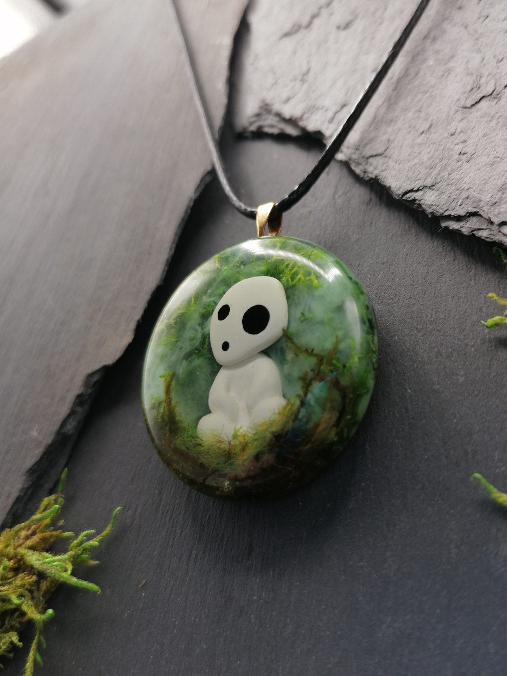 Kodama Necklace (light)